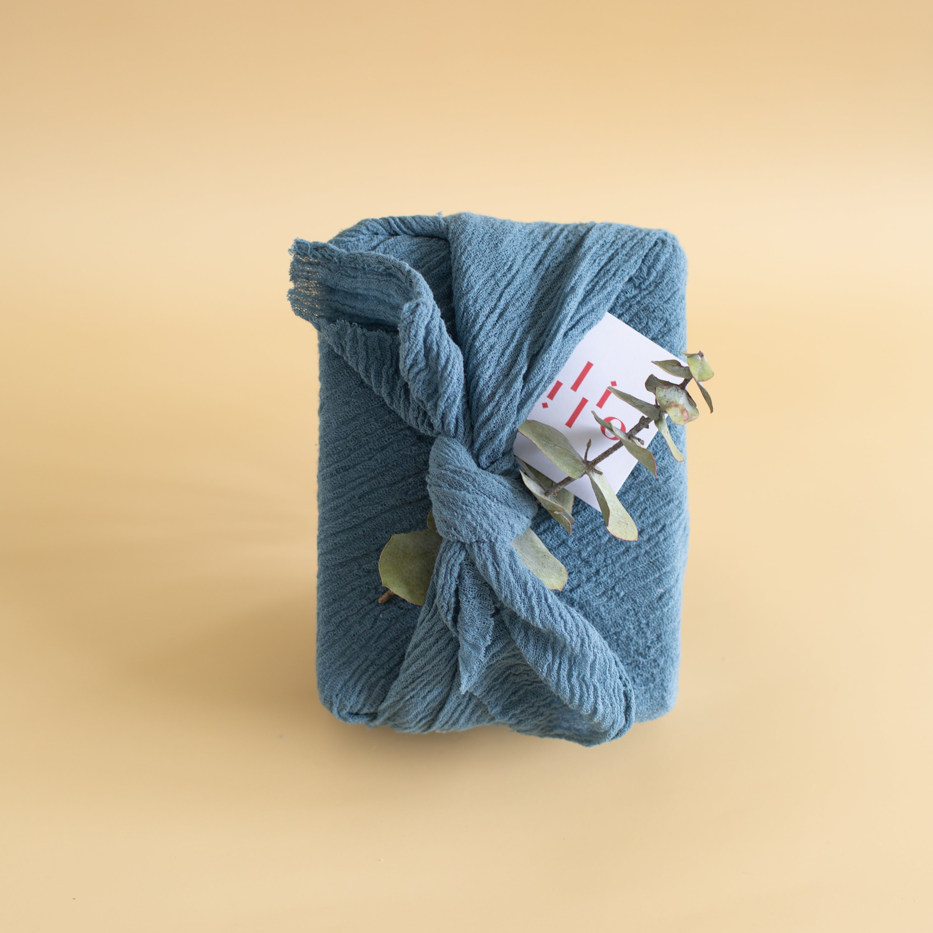004 — Gift set
